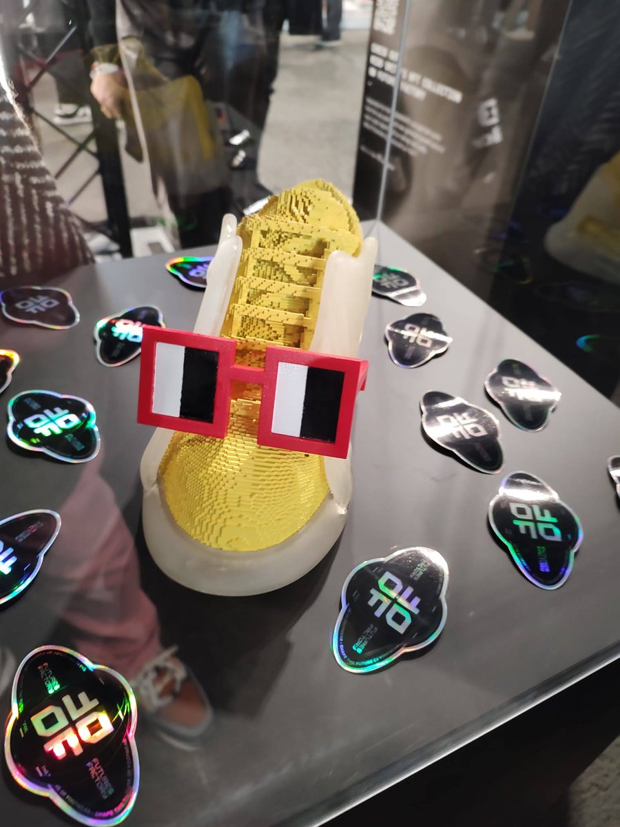 Redshilliz tweet media