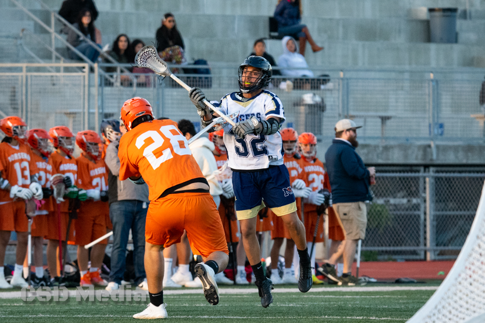 csdphoto619's tweet photo. Morse vs Valhalla

@SDUSDAthletics_ @CCCAASports @PcacSports @SanDiego_Sports @SDSportsAssn @sdutSports @RamonScottMedia @KUSISports @Sports760 @SD_SportingNews @EC_Preps_SD

https://t.co/jXsamaCuUF https://t.co/qdseQDCz3p