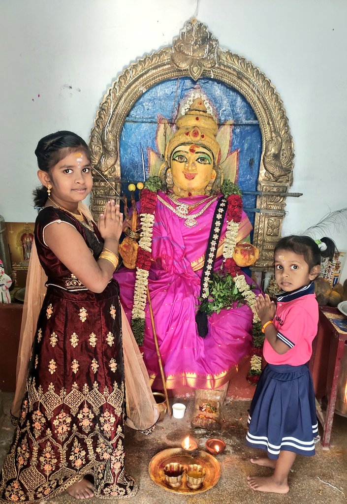 kumarTN29's tweet photo. உங்கள் அனைவரின் வாழ்த்துக்களுடன் இன்று பிறந்தநாள் காணும் என் மூத்த மகள் கு.ரிஷிகா அவர்கள் எல்ல செல்வங்களும் பெற்று வளமுடன் வாழ்க 🎉 #HBD_Rishika #Santhanam #Kick #VadakkupattiRamasamy #ServerSundaram #SantasKick 
@iamsanthanam @sakthisanta123 @iamprashantraj @its_SantaFanBoY https://t.co/lZfEh3pRLk