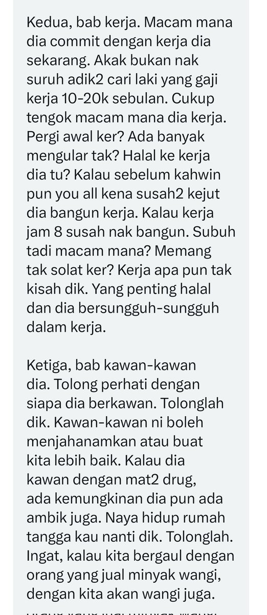 ConfessTweetMY's tweet photo. Perkongsian tips pilih pasangan daripada seseorang berpengalaman.

Nak pilih selipar pun berejam, inikan pula pasangan hidup. https://t.co/Pq2cwvy3lY