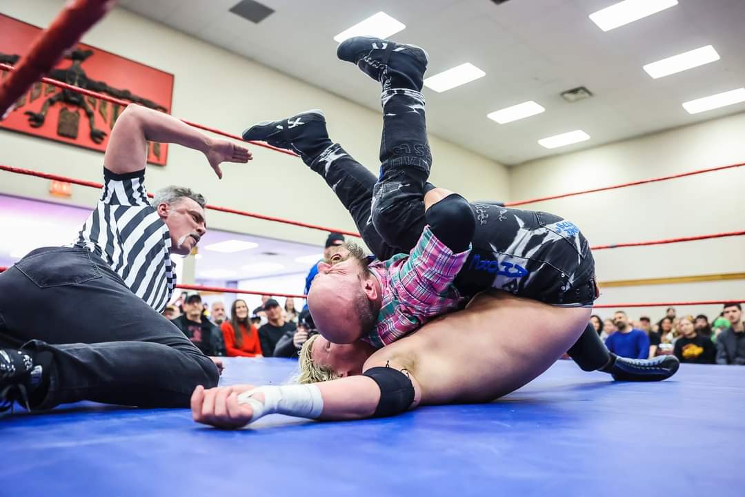 DanniDeeds's tweet photo. Thanks to @RayUrnerPhoto for capturing my #audacious @ASWCANADA #Neutralweight #championship victory last Saturday.
@DanniDeeds @GossBraydon @JoeKingReferee https://t.co/BQe0Ah0w0i