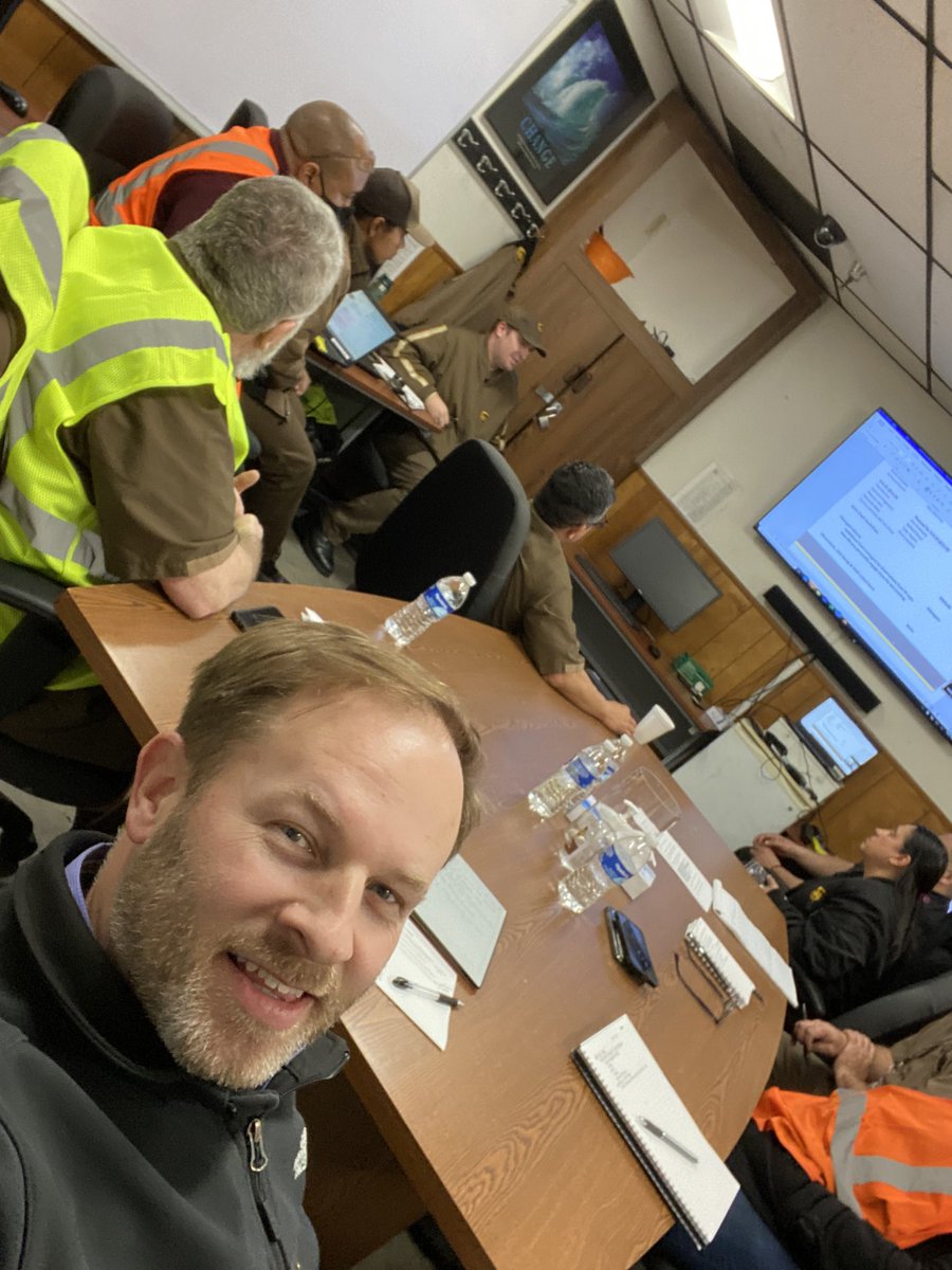 Weekly Cerritos Safety Strategy and Commitment Review. Planning to get everyone home safe!!! 🦺🏡 @melirene @UPSCERCAsafety @UPSCullen_Hutch @charP_RN @joseP_scaluper @divine2wincom