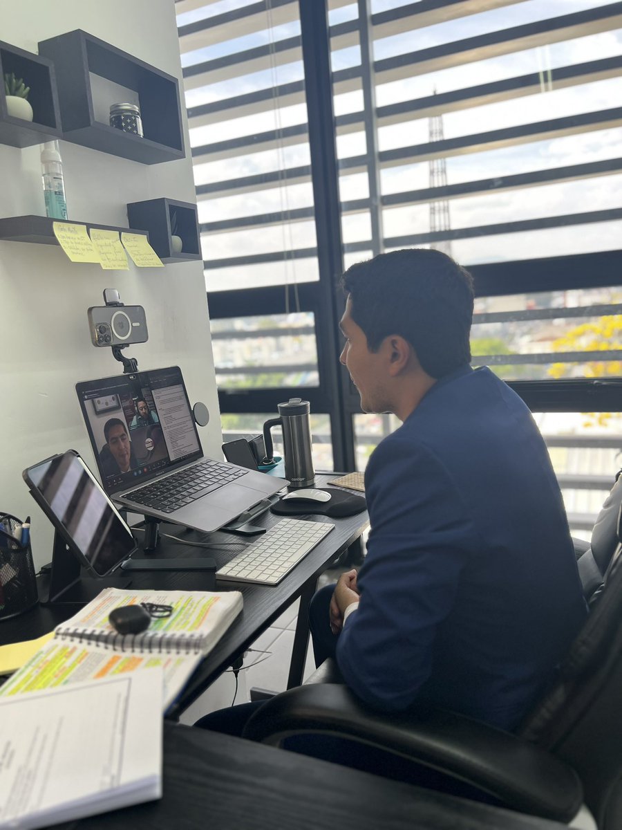 rogerruizroque's tweet photo. El día de hoy en entrevista con @RadioPuntoGT hablamos sobre los tipos de divorcio que existen en Guatemala. https://t.co/1oGeErBQyQ