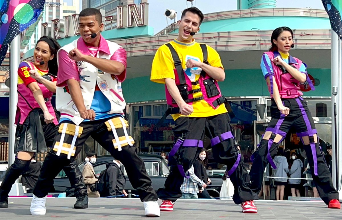 kazumick_k's tweet image. 3/9 13:10 3rd プレ
パワー･オブ･ポップ:トレンディング

メンバー変わりました
Danceable🤟

#USJファン #USJ #POPT 
#パワーオブポップトレンディング