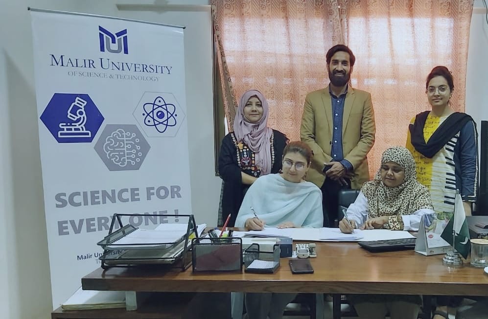 UniversityMalir's tweet image. Malir University inked a Memorandum of Understanding (MoU) with Chughtai Lab. The MoU will open scope for our students with a variety of opportunities for exposure through expert talks, industrial visits exposure to clinical Practice &amp;amp;Research.
#MoU #MU #chughtai #research