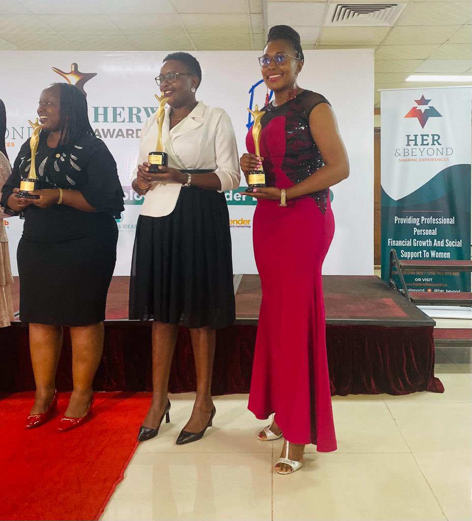 WezeshaGirls's tweet photo. This International #WomensDay2023 our Co-Founder and Team Leader for @RaisingTeensUg1 has been awarded with the Women Advocate and Catalyst for Change Award๐ฅ
Congratulations @nankunda20
And thank you for never giving up on Women and Girls:
#RosesForHer @her_beyond #IWD2023 https://t.co/KC89DzXdGz