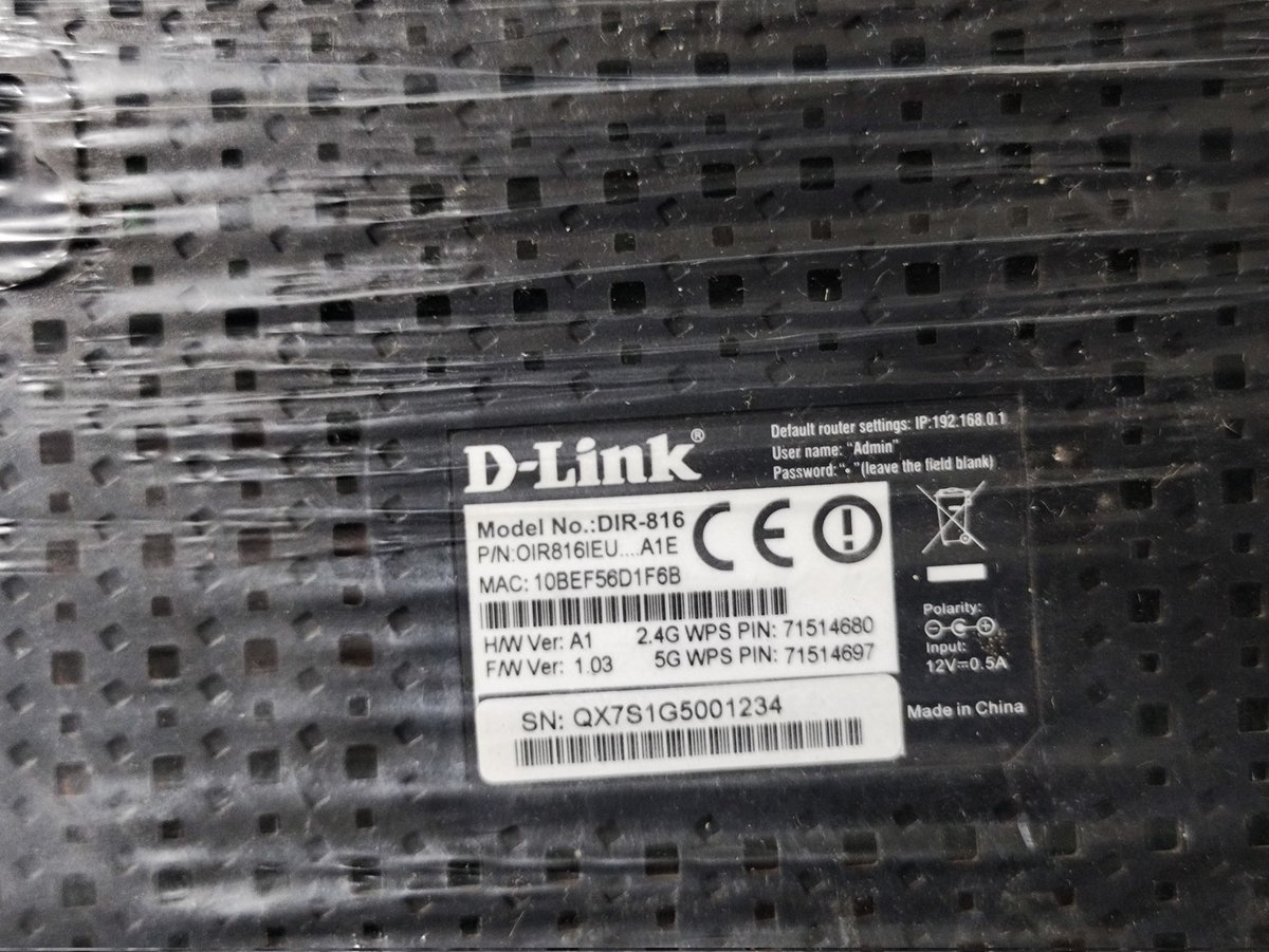 JoydeepKarmaka2's tweet image. @flipkartsupport @Flipkart
I ordered 2 routers on 24th Feb. I got Old items. So I requested for return. I got the replacement today. But received  old and bad item again . Product SL no is not matching with Box .
Saler :- SHREEGANESHAMENTERPRIS
Order ID :-OD427409778800544100