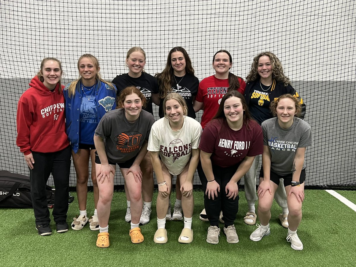 MI Batbusters 18u Hill tweet media