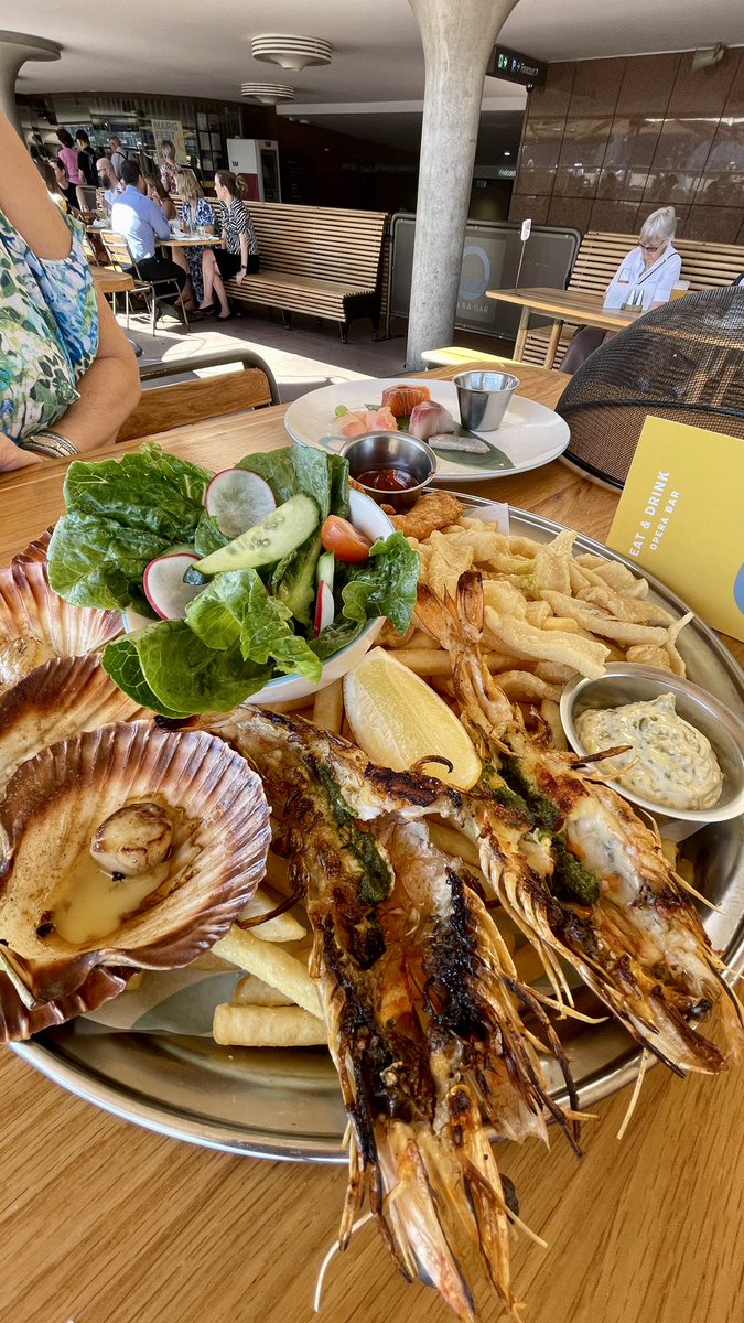 LeeUssher's tweet image. Back to building businesses the way we know how with @Angel_In_Biz 🥰

#ideation #inspiredspaces #businessgrowth