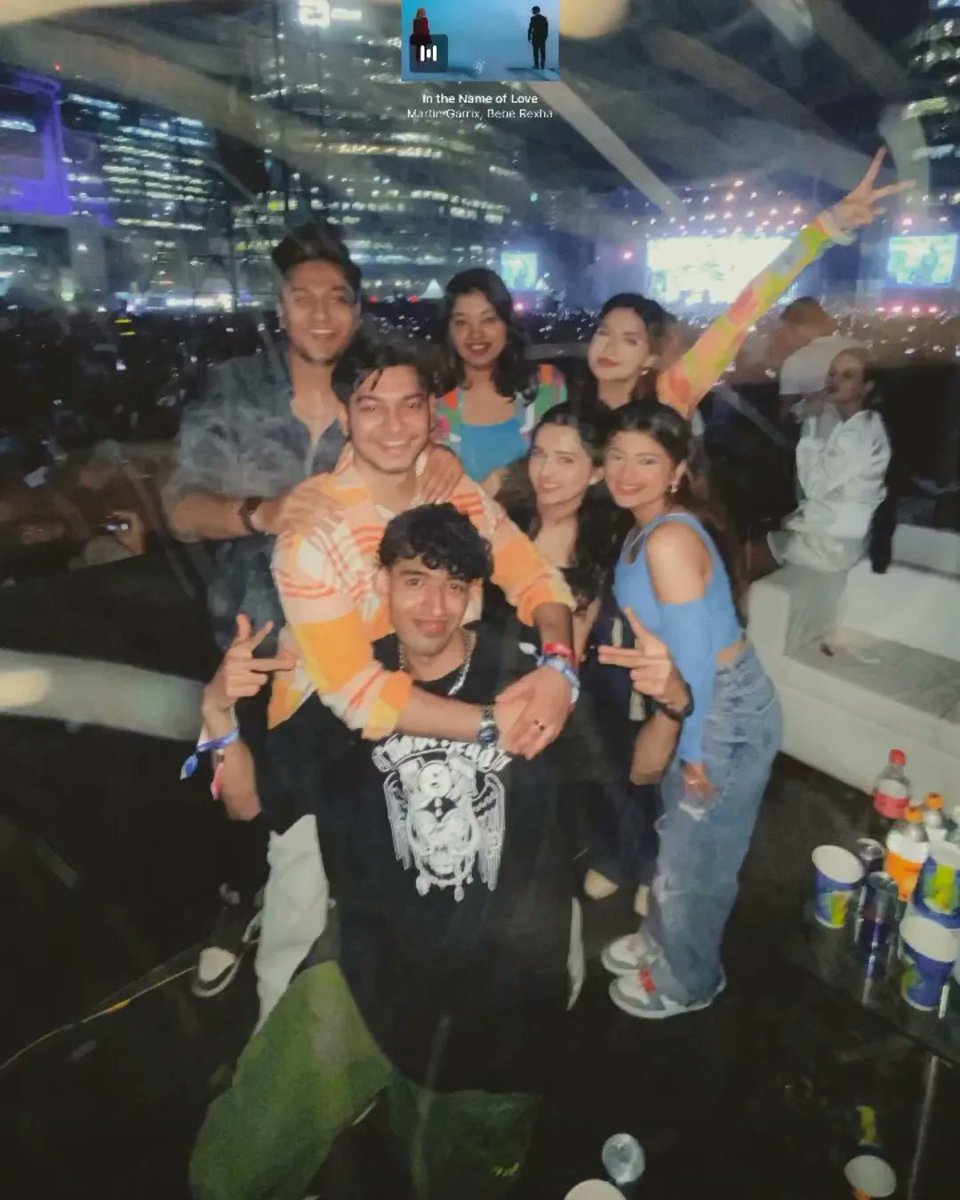 ankitachhetrifp's tweet image. All about last night from #Martingarrix concert 😍❤️

#AnkitaChhetri #ankitachhetri25 #Nagmamirajkar #Nawez #Atrangz #RanbirKapoor #ShraddhaKapoor #abdurozik #Martingarrixconcert