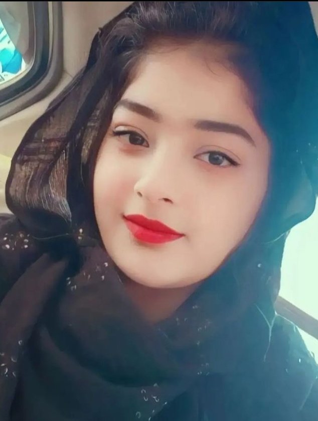 iBURSTout's tweet photo. Jiske paas hoti hai umrbhar ki yaadein...
Woh log tanhaiyon mei bhi tanha nahi hotey...💔💔💔
#safed_chehra
#courtesy #pic #naziya.fatima07 https://t.co/f9cupkEbuv