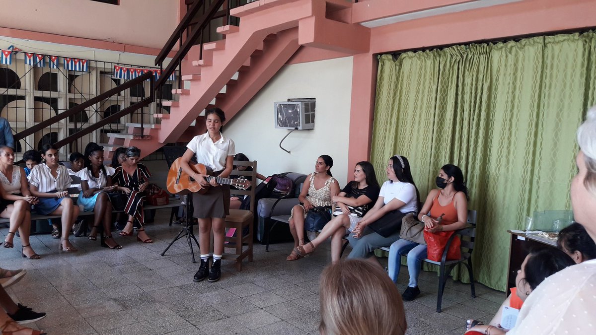 Felicidades a todas las mujeres del mundo en su dia #mujeres en revolucion#matancerosenvictoria.<a href="/FelixAlbertoG19/">Felix Alberto González Cabrera</a>.<a href="/Odalys00842846/">Odalys</a>.<a href="/mariofsabines/">Mario Sabines Lorenzo</a>