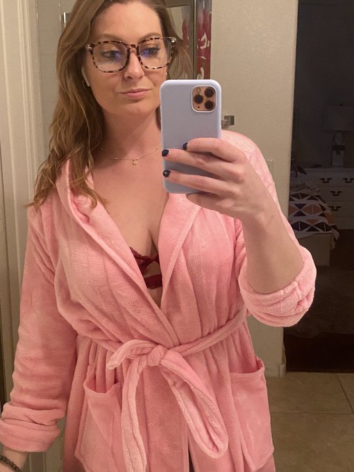 One day you wake up&hellip;. And you are a grandma https://t.co/MTGnuo7qJQ<a href="/tag/mvsales"class="tags"><span>#mvsales</span></a>