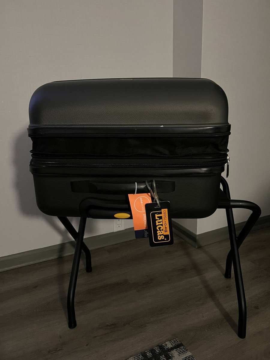 If it fits, it ships!   #TDX23 Thanks <a href="/salesforce/">Salesforce</a> for a great conference!  I am excited about the future with EinsteinGPT.