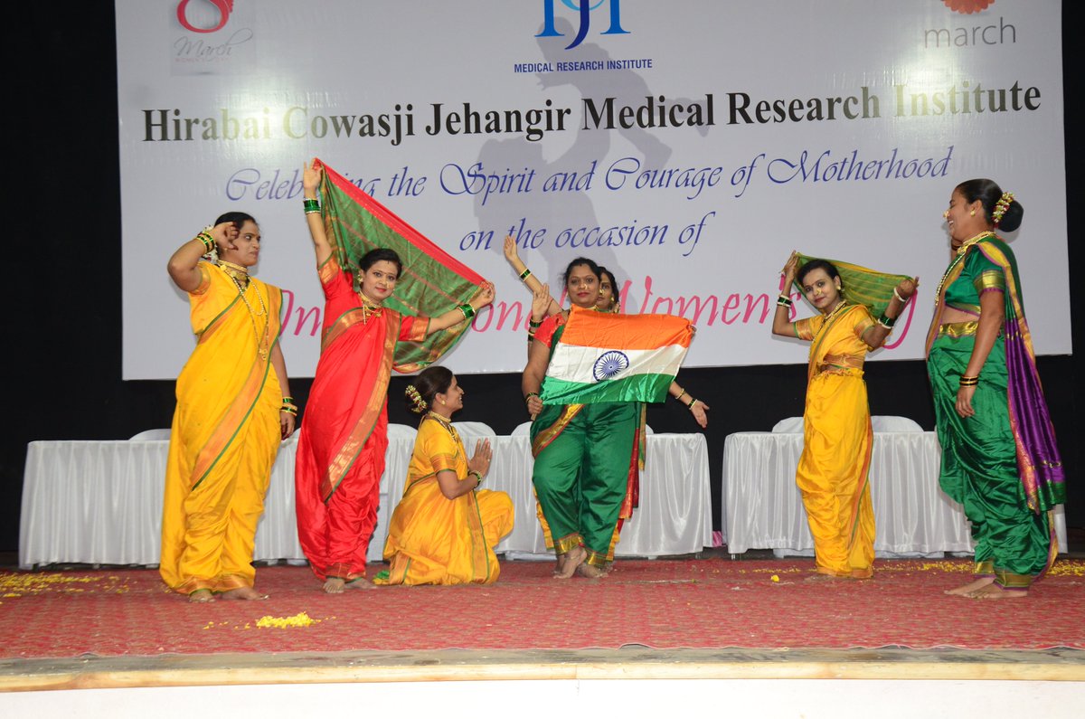 hcjmri's tweet photo. Celebrating the Spirit and Courage of #motherhood by celebrating the mothers of children with #Type1Diabetes on #internationalwomensday23!!! This is how we do it!!!!! @JehangirCare @jhcjehangir @CowasJ https://t.co/gM387bfDah