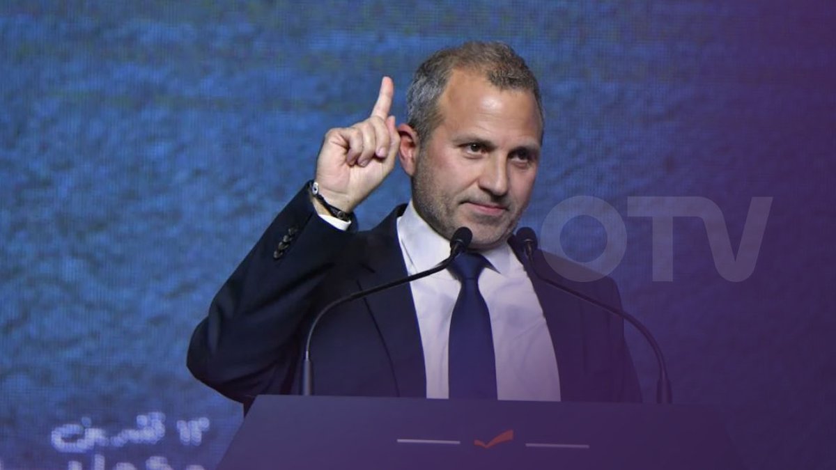 في #عيد_المعلم راح يخللي العصا تعلم