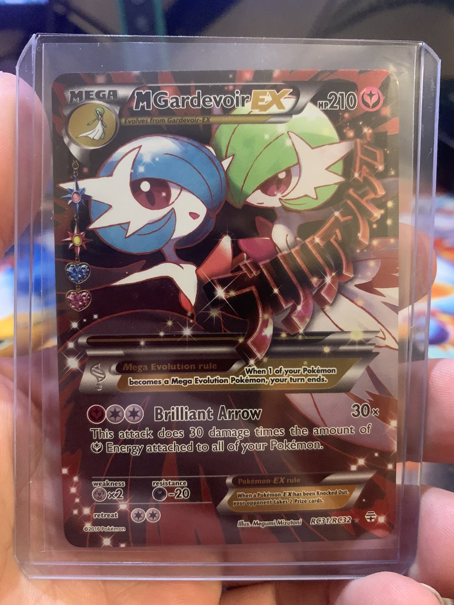 Last night was such a banger stream. XY Era was good to us 👌🏼 

M Gardevoir EX pulled from Generations!

Ho-Oh EX pulled from XY Breakpoint! 

I really hope the EX’s in SV era can get back to this standard. 