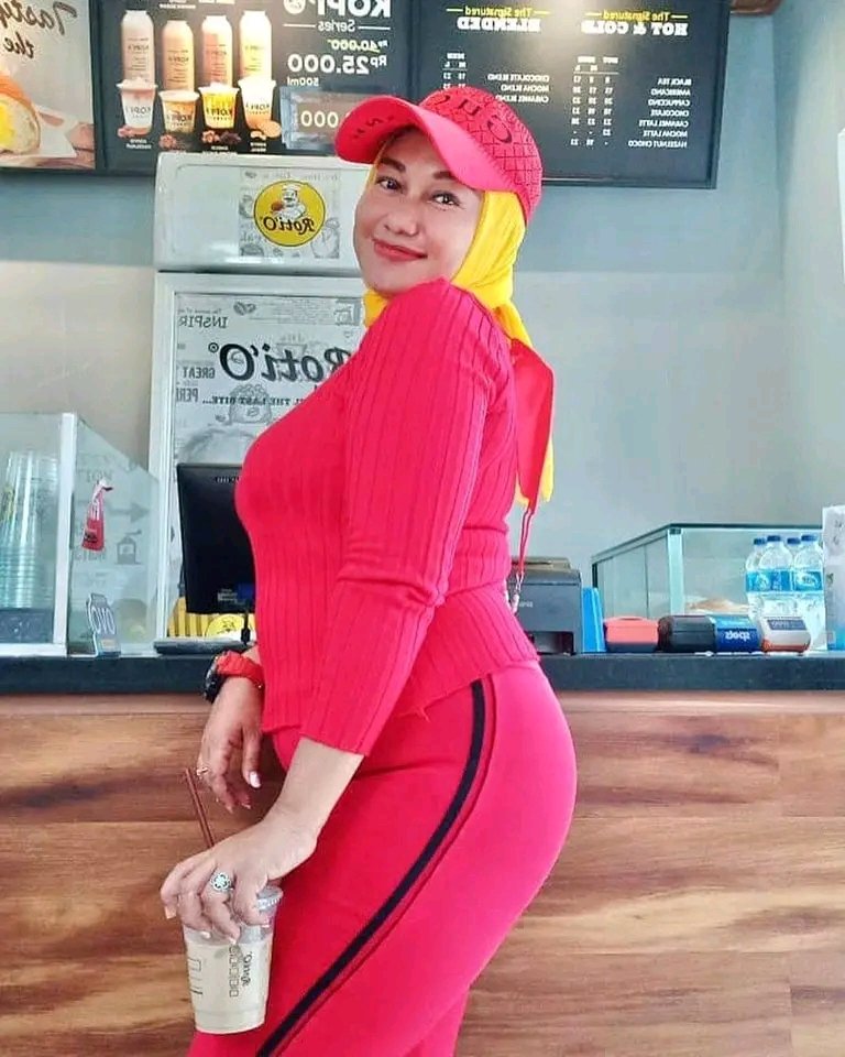 Putri Amanda tweet media