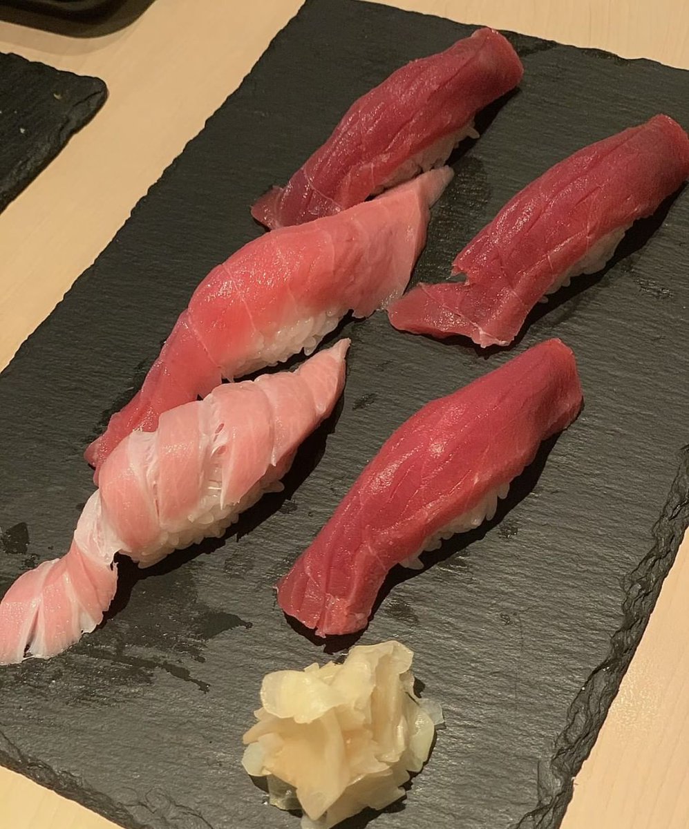 irisjoa's tweet photo. 話しやすい環境と雰囲気
素材は新鮮、肉は繊細、味は超絶！
シェフは素敵で、サービスはとても快適です⛅
#日本東京
#日本
#日常生活
#女性
#環境
#グルメ
##日本料理
#ランチ
#撮影する
#royalicingcookies https://t.co/AFScZAKsjC