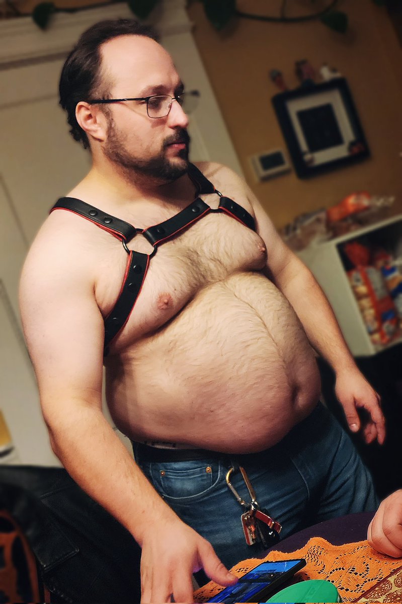 spacebear84's tweet photo. Fuck ๐คค๐
#gay #cub #gaycub #leather #leatherharness #thiccub #bigcub #stocky https://t.co/VcWReC9GBw