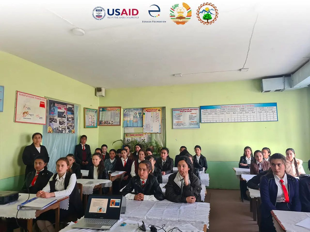 Shams_TJK's tweet photo. Glimpses from our capacity building sessions for #GirlsinSTEM in Asht, Gafurov, Devashtich districts of #Sugd region within @USEmbDushanbe #USAID #EFCA #SICA project
#girlseducationmatters #girlseducation #genderequality #girlsrights #ngo https://t.co/qK5iFBVtbF