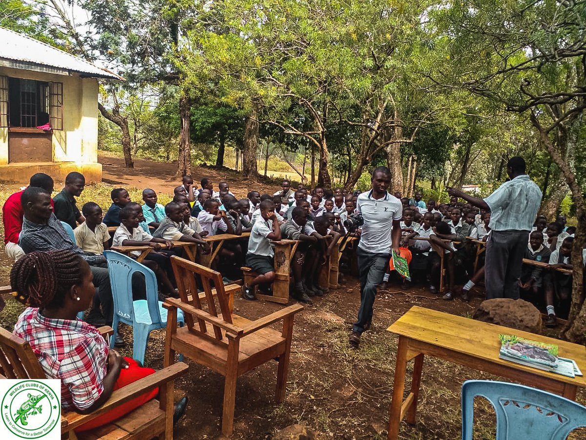 Our Mobile Education Programme is back! We are continuing to reach out to more  schools in Homa Bay County this week with conservation knowledge, empowering various school wildlife clubs through information sharing.
#KWS #WCK 
#mobileeducation #schoolswildlifeclubs #Conservation