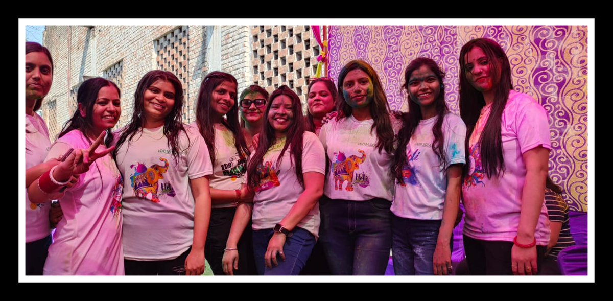 loomsolar's tweet photo. रंगो का त्यौहार with Loom Solar family! 

#holicelebration #holi2023 #loomsolar #celebration #family #officefun #enjoytimetogether #CelebratingHoli https://t.co/GUzB2uVUxf