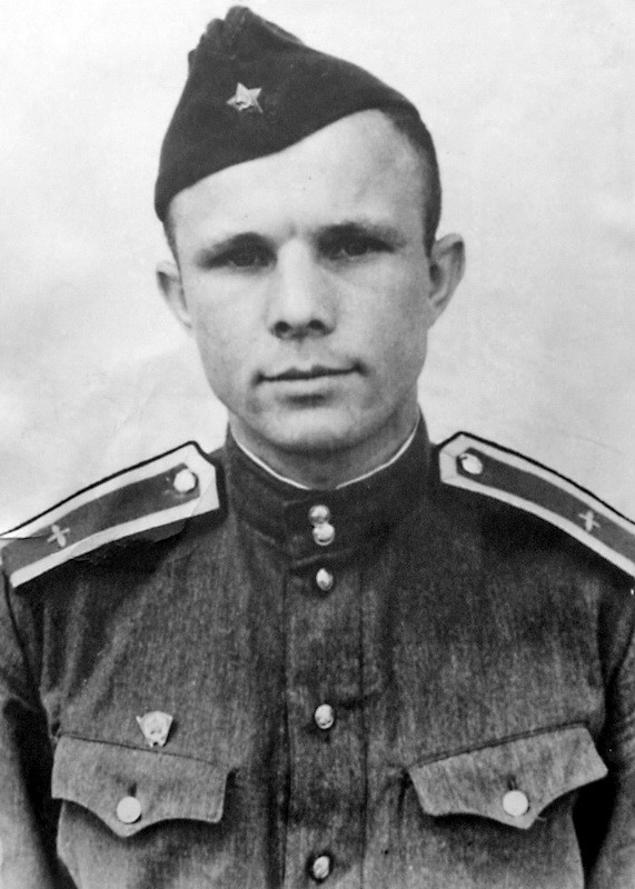 HistoryFoto's tweet photo. В этот день родился Юрий Алексеевич Гагарин (1934—1968) — первый космонавт Земли. https://t.co/pPRtrlQux6