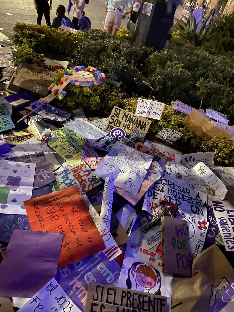 Hilo de carteles que les gustaron ! Para que compartamos 💜✨