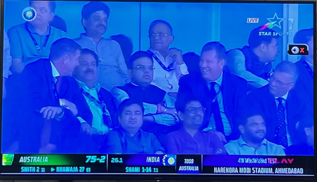 AlpeshThakor_'s tweet image. अहमदाबाद में विश्व का सबसे बड़े क्रिकेट स्टेडियम बनाने का सपना देश के प्रधानमंत्री श्री @narendramodi जी का था।आज नरेंद्र मोदी स्टेडियम में होने वाले टेस्ट मैच में उनके सपने को साकार होते हुए देखा।ऑस्ट्रेलिया के प्रधानमंत्री @AlboMP जी भी #IndVsAus2023 टेस्ट मैच में मोज़ूद रहे।