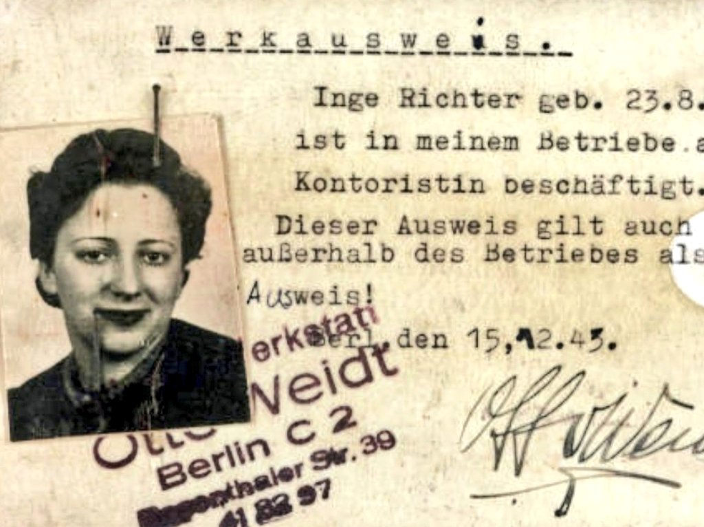 Letnapark's tweet photo. Auf LETNÁ PARK findet ihr Texte & Bilder unter "Zeitgeschichte - @NS"
u.a. von +/o Ruth #Klüger, Zoni #Weisz, Daniil #Granin, Marcel #ReichRanicki
Eva #Rubìčková #Theresienstadt
https://t.co/NBdSdHxcHW
Inge #Deutschkron
https://t.co/rVVtBJ2i6F https://t.co/e5ov0sGAnD