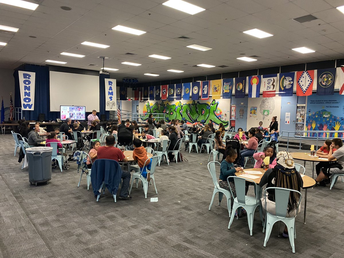 We had a fantastic turnout for our @CCSDFamily Cup of S.T.E.A.M. class! Thank you @ConsulMexLvn & @reachlvorg for sharing resources with our families! ❤️❤️❤️