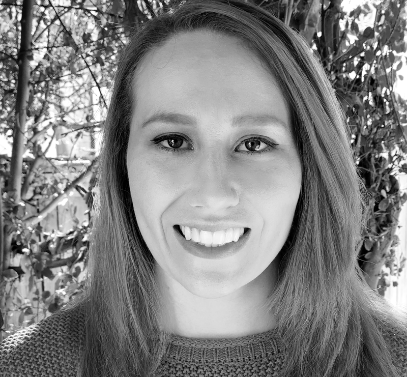 Be sure to read <a href="/Cianna_Garrison/">Cianna Garrison</a>'s wonderful story "The Fragrance of Peach Flowers" in Issue 22!

You cracked open my rib cage like a vault. Then, I watched you as you worked, wiping the sweat from your brow ...

thetemzreview.com/fiction-cianna…