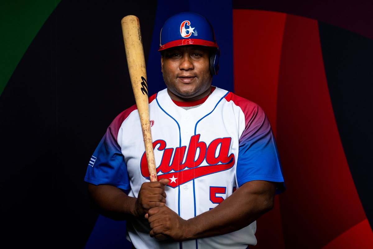 jit_digital's tweet photo. #elCubaClasico contará con Despaigne contra Italia. 
Aquí la alineación: Guibert (rf), Moncada (3b), Robert (cf), Despaigne (bd), Céspedes (lf), Arruebarruena (ss), Quintana (r), Drake (1b) y Mujica (2b). P: Elías. #Cuba #BaseBall #WorldBaseballClassic. https://t.co/lfcEhgqGOs