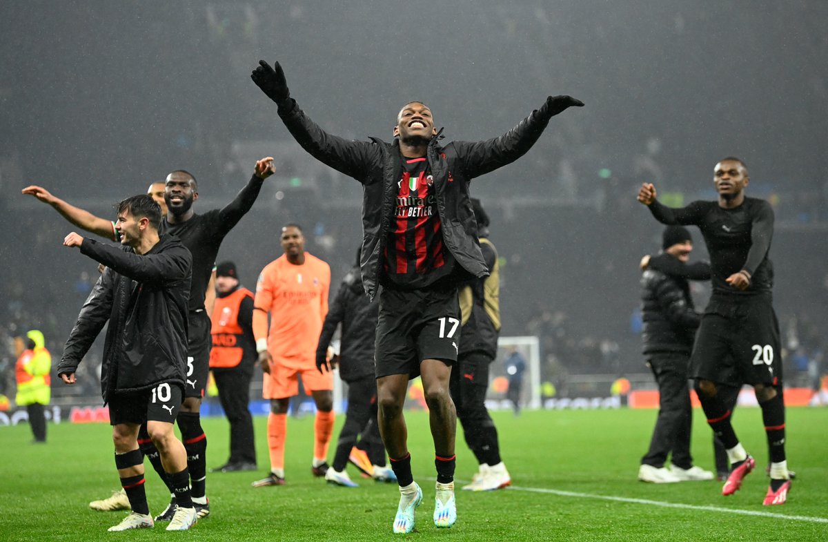 🇮🇹 Milan, Tottenham'ı eleyerek 2011/12 sezonundan beri ilk kez Şampiyonlar Ligi'nde çeyrek finale yükseldi. 🔝