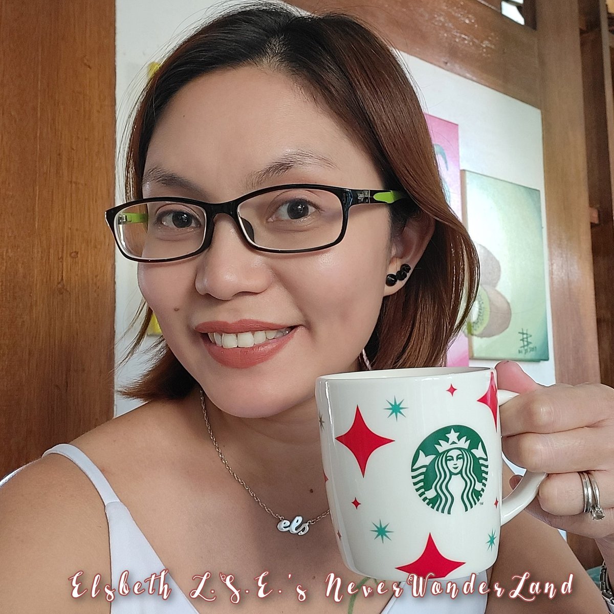 ElsbethLSE's tweet image. #CoffeeOfTheDay - #NescafeOriginal at #HomeSweetHome

#CoffeeIsLife #LipstickIsLife din #MaybellineSuperStayMatteInk in #Versatile color @MaybellinePH @NescafePH