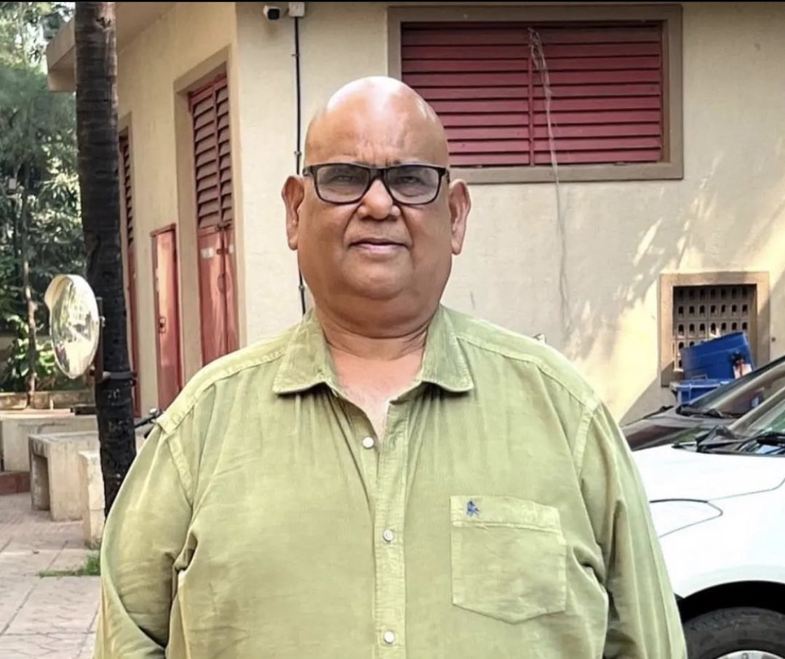 Shocked and heartbroken to hear about the demise of <a href="/satishkaushik2/">satish kaushik</a> jee.Met him just 2 days back in the park where we used to walk together for over a year. Around the same time last year we were doing a Holi event together..prayers for the divine soul R.I.P 🙏😢