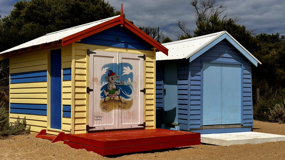 RyanVoutilainen's tweet photo. Some stills of the #BrightonBathingBoxes at #BrightonBeach in the #Melbourne suburb City of #Bayside, #Victoria, #Australia - the boxes originally built to protect the modesty of bathers.

#ShareYourWeather #ShareYourTravels #BathingBoxes #Bayside #Brighton #Beach @BaysideCouncil https://t.co/pen87zcs5v