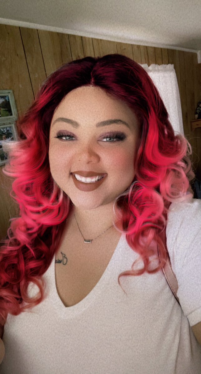 Taneshia🌺 tweet media