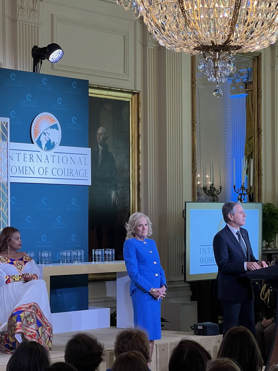 FeministsForAll's tweet photo. “Today we’re here at the White House to tell girls around the world they matter.” 💬 @flotus 💖 Team @feminist attended the International Women of Courage Awards today on #IWD #IWOC2023 https://t.co/lcGOtOvTda