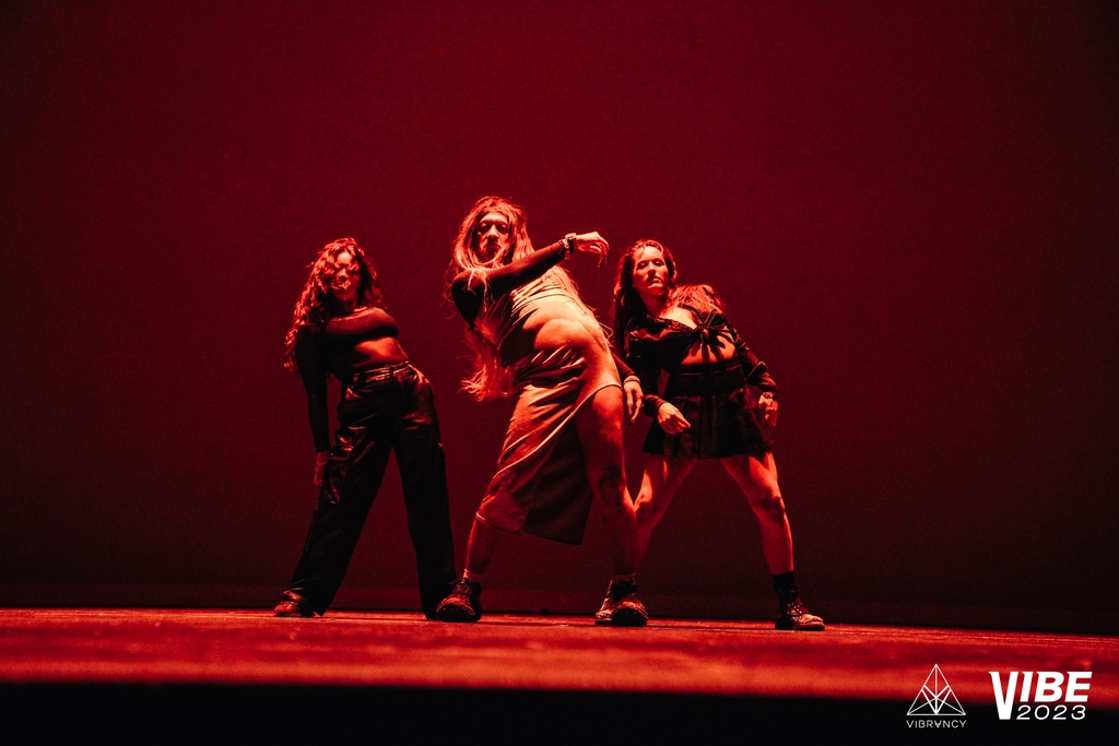 VIBEDanceCompetition tweet media