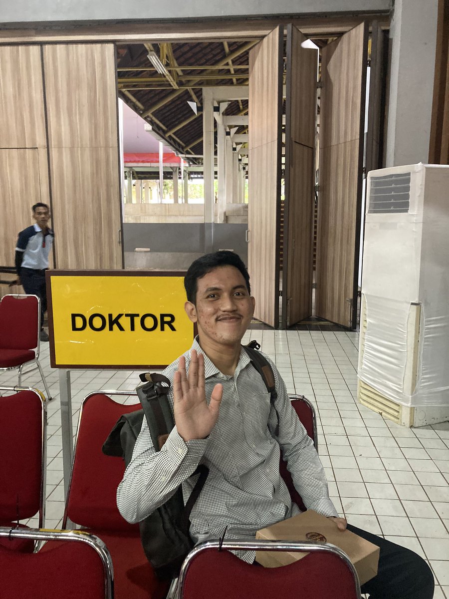 mahariii's tweet photo. InsyaAllah, dalam waktu dekat @rianggariangga 🙏 https://t.co/MqdMXcWZi6