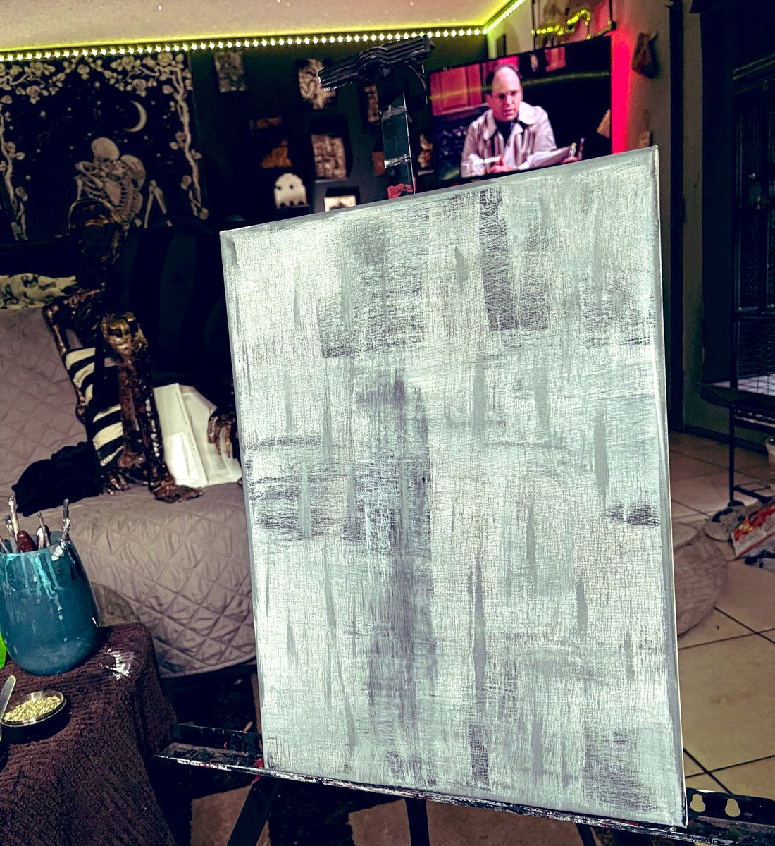 JustinsPaint's tweet photo. It’s a nice feeling when your blocked and don’t know what to do next and then realize it’s finished. #abstractartwork #painting #abstractpainting https://t.co/XKuYUf84X3