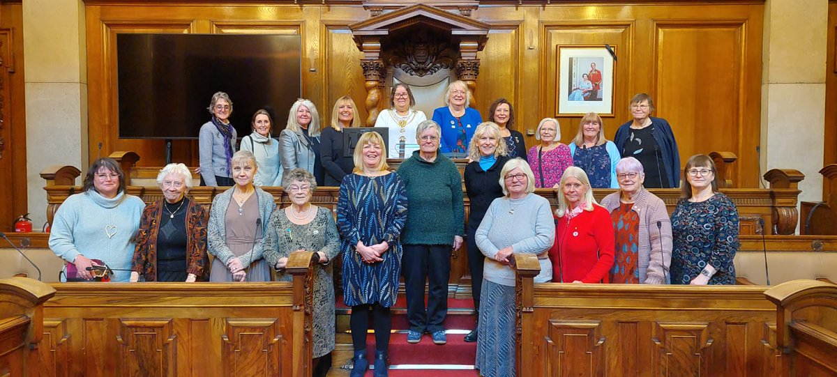 WiMinster's tweet photo. To celebrate #InternationalWomensDay and our 40th Anniversary year East Yorkshire Federation of WI's visited
Cllr Christine Randall the Right Worshipful the Lord Mayor of Hull and Admiral of the Humber for afternoon tea followed by a fascinating tour of the Guildhall
@hullccnews https://t.co/H5JUHElJdr
