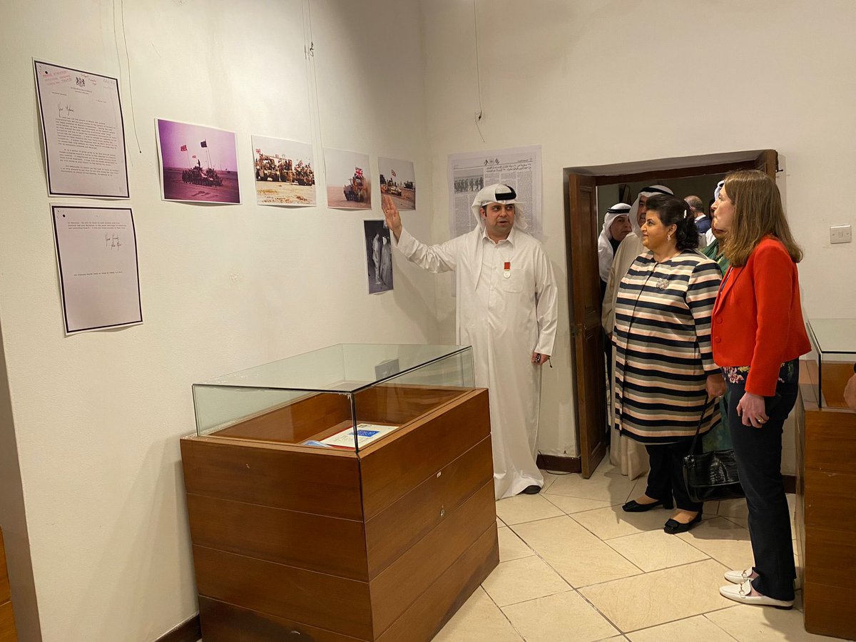 ukinkuwait's tweet photo. Ambassador Belinda Lewis was delighted to visit the exhibition at the Dickson House Cultural Centre titled “Britain and Kuwait’s Liberation” which was organised by Dr @EssaDashti. With thanks to the @kw_nccal for continuing to support such cultural activities. #ExploreKuwait https://t.co/W2NHpo4qDC