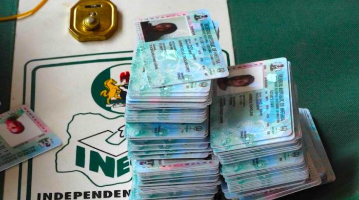 0xArbit's tweet photo. PVCs, Ballot Papers, Cutlasses Discovered In An Apartment In Lagos 
https://t.co/Y27I4ZH96N https://t.co/VXvJkrfxT1