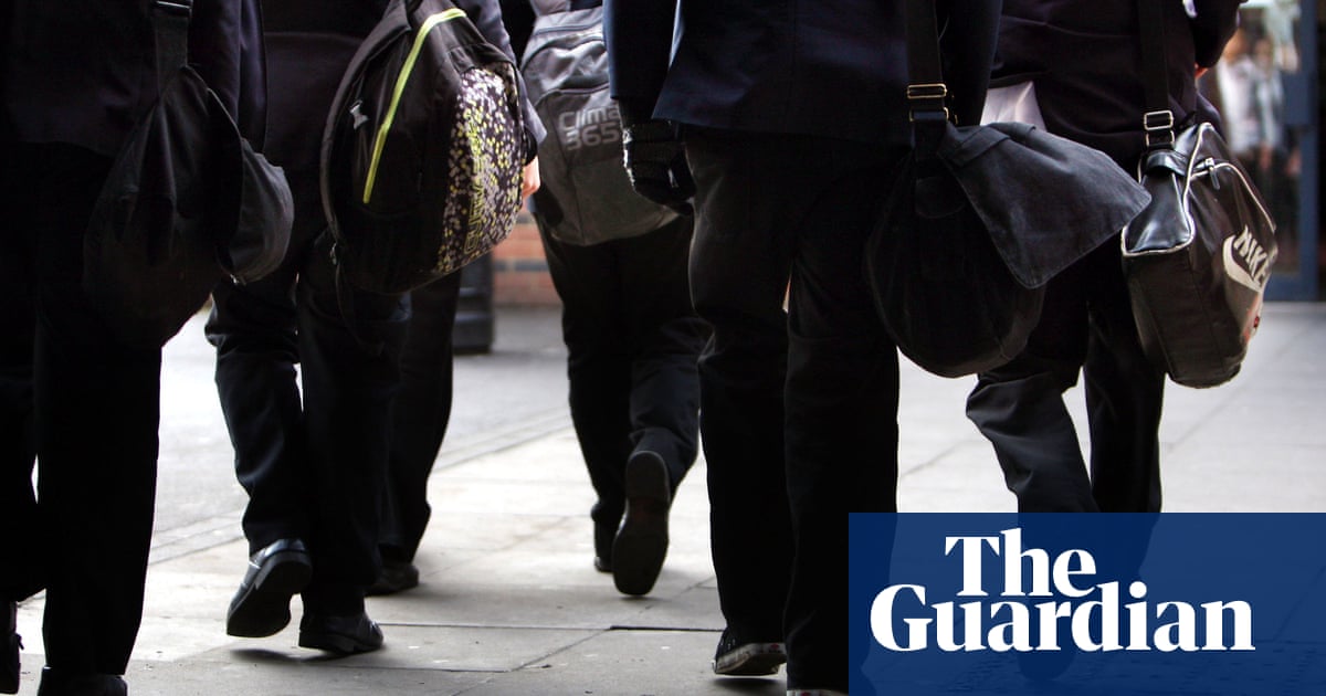 RealGeoffBarton's tweet photo. “The vast majority of schools are incredibly cautious about the teaching of Relationships &amp; Sex Education, but they are constantly subjected to unhelpful potshots from various individuals and groups": my comments on behalf of @ASCL_UK: https://t.co/JYdkkjSVim https://t.co/n2OudeZd9h