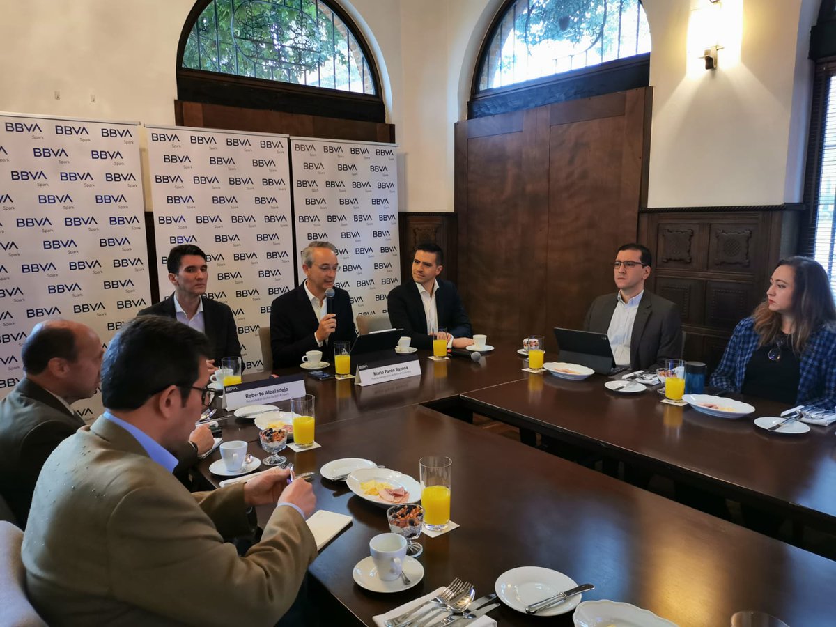 Esta oferta integral se adapta a las distintas etapas del ciclo de vida de estas empresas, desde sus fases iniciales hasta convertirse en grandes corporaciones📈