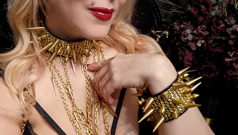 Sale time!⁠
We've hand-picked some of our most extreme styles and put them on sale!⁠
prongjewellery.com/collections/sa…
#prongjewellery #goldlover #altgirl #punkstyle #chainjewellery #chainnecklace