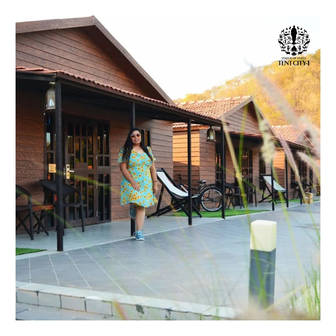 SOUTentCity's tweet photo. Where luxurious experiences meet naturally beautiful location!
Ft. #MyUnityMoment of Papia Chakraborty
#guestdiaries #luxary #luxarystay #staycation #nature #naturelover #StatueOfUnity #souindia #statueofunitytentcity1 #ektanagar #gujarat #gujarattourism #exploregujarat https://t.co/JIm8UJF10Z